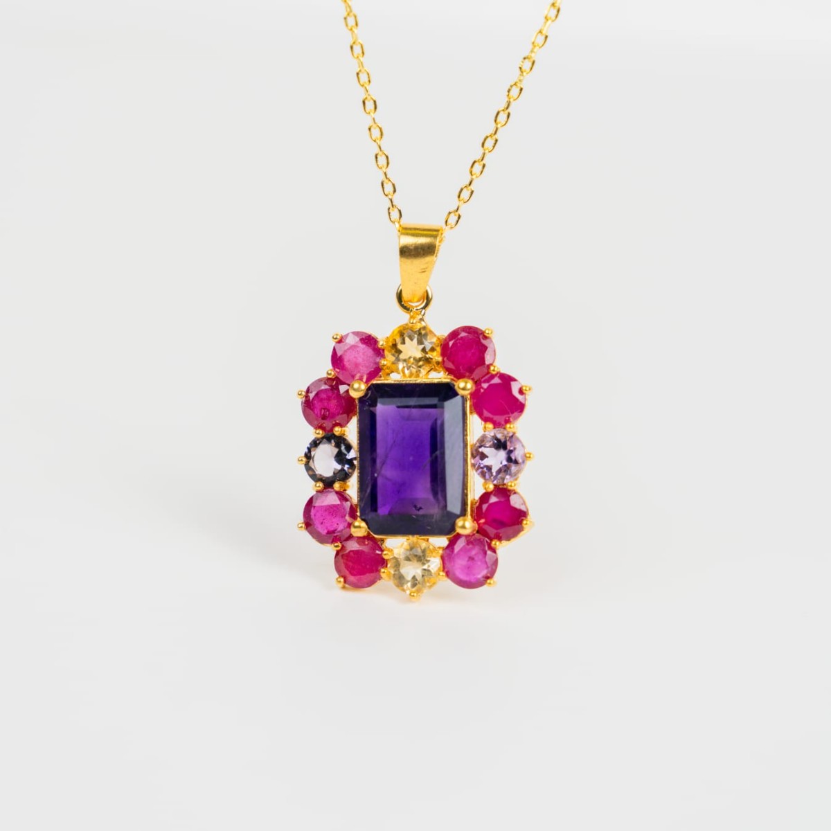 The Kings Glow Aura Necklace