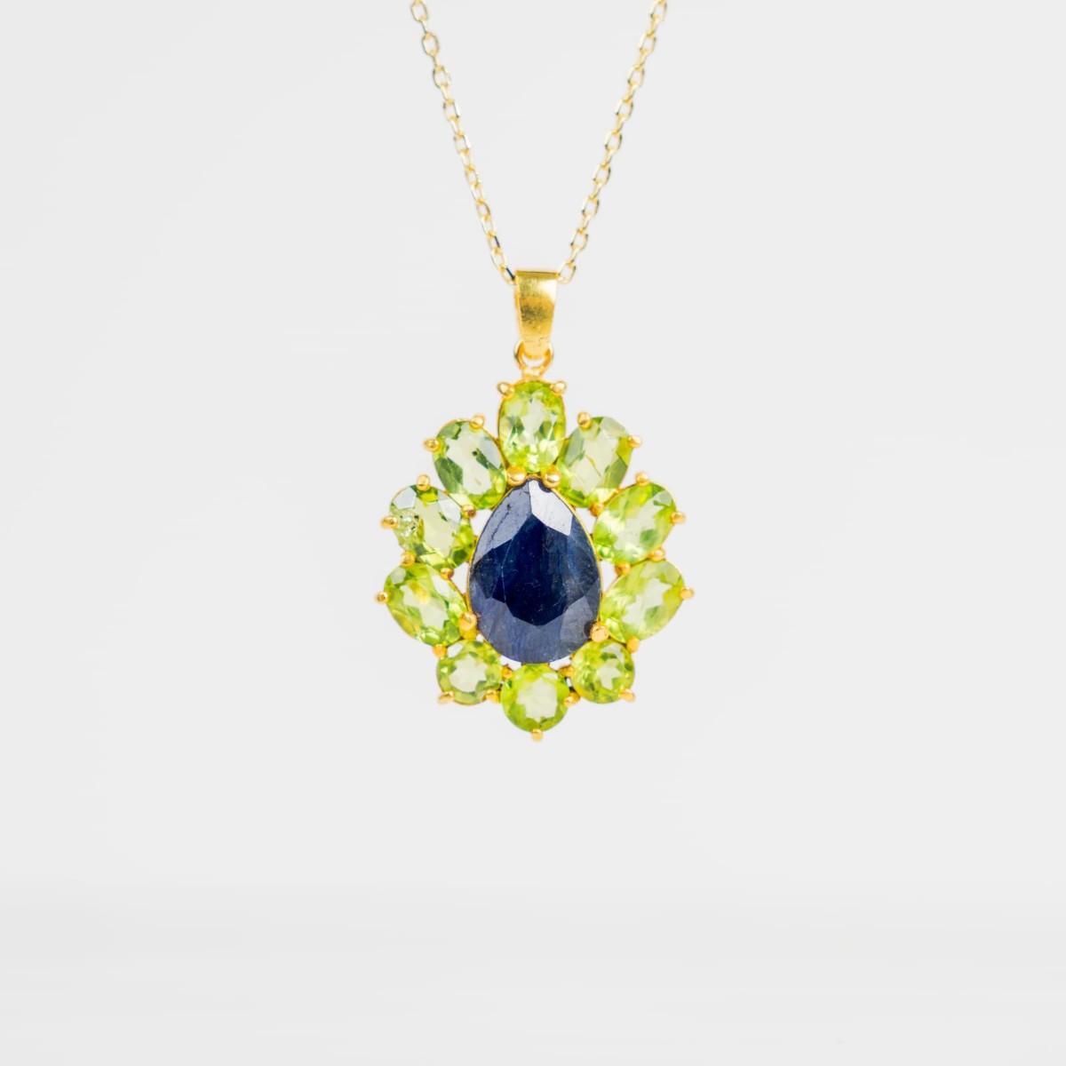 The King's Horizon Necklace